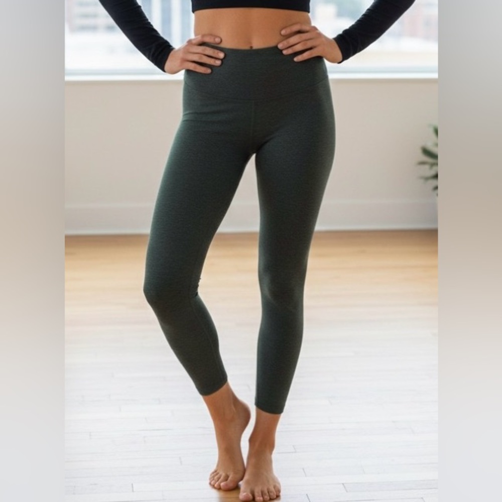 Beyond Yoga Spacedye Forest Green Ankle Length Leggings, High Waist, Size XS